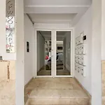 Beautiful 2 Bdr Penthouse Near Valletta Sleeps 6 شقة