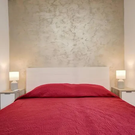 Beautiful 2 Bdr Penthouse Near Valletta Sleeps 6 *